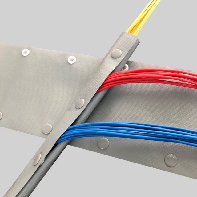 Environmentally Friendly Flame-retardant PVC Button-type End Cable Protection Sleeve with Snap Fastener